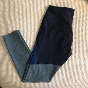 OUTDOOR VOICE TRI-TONE LEGGING